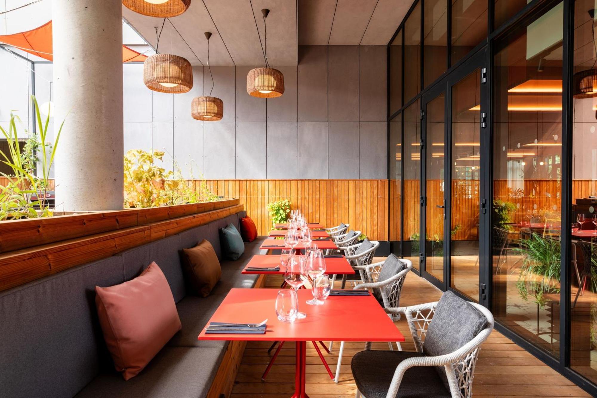 Moxy Paris Val D'Europe Hotell Montévrain Eksteriør bilde